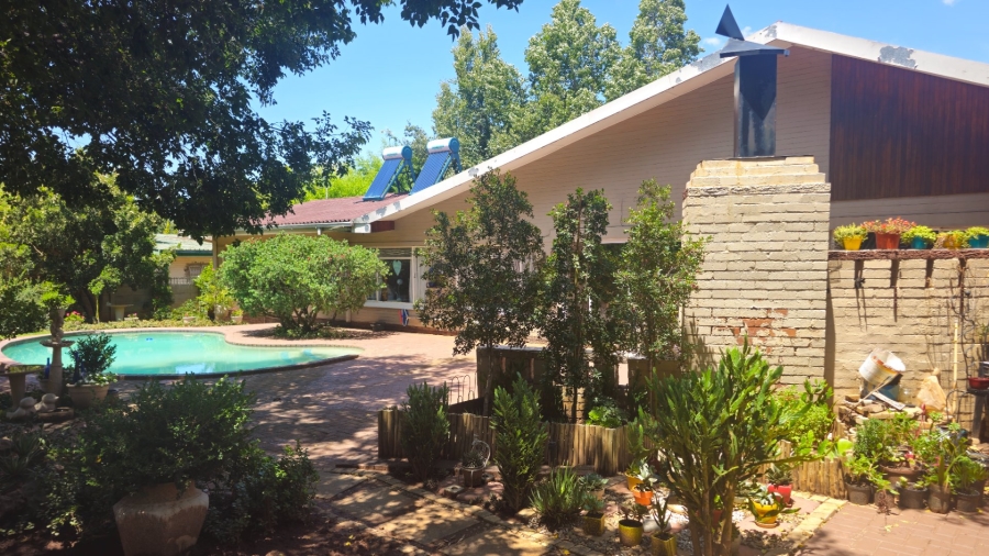 4 Bedroom Property for Sale in Universitas Free State